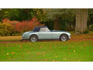 Image 30/50 de Aston Martin DB 2 Vantage DHC (1952)