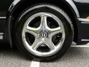 Immagine 42/50 di Bentley Continental T (2003)
