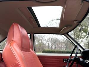 Immagine 5/21 di Toyota Corolla 1200 (1971)