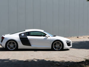 Bild 16/53 von Audi R8 (2008)