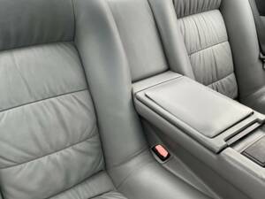 Immagine 11/22 di BMW 635 CSi (1989)