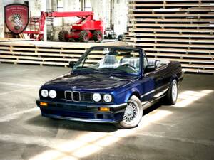 Immagine 84/86 di BMW 318i (1994)