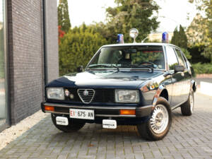 Afbeelding 2/42 van Alfa Romeo Alfetta 2.0 L (1979)