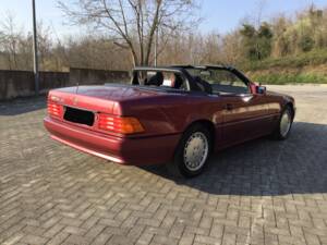 Image 5/32 de Mercedes-Benz 300 SL-24 (1992)