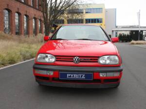 Image 2/21 of Volkswagen Golf III 2.0 (1994)