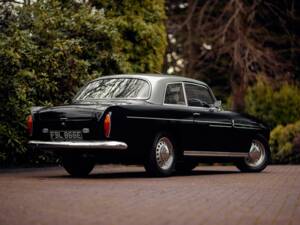 Image 20/50 of Bristol 409 (1967)
