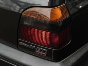 Image 11/31 de Volkswagen Golf III 2.0 16V GTI (1994)