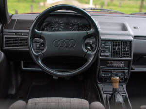 Immagine 23/45 di Audi 100 Avant 2.2 quattro (1986)