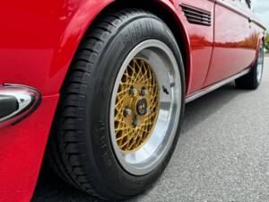 Image 12/73 of BMW 2,5 CS (1975)