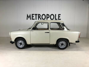 Image 2/28 of Trabant 601 S de Luxe (1990)