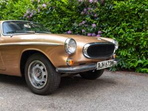 Image 40/50 of Volvo 1800 ES (1973)