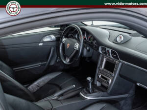 Imagen 41/54 de Porsche 911 Carrera 4S (2006)