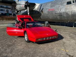 Image 2/10 of Ferrari 328 GTS (1988)