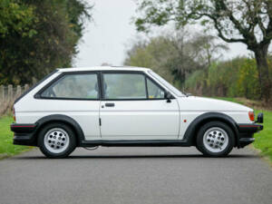 Bild 6/29 von Ford Fiesta XR2 (1988)