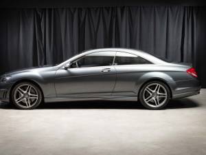 Image 11/32 of Mercedes-Benz CL 63 AMG (2007)