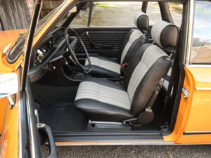 Image 9/78 of BMW 2002 Baur (1972)