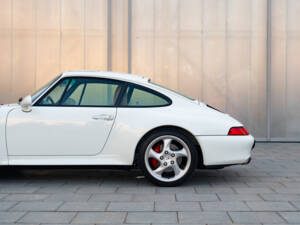 Bild 40/50 von Porsche 911 Carrera 4S (1996)
