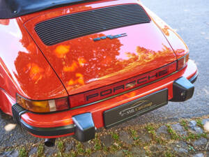 Image 30/44 of Porsche 911 SC 3.0 (1983)