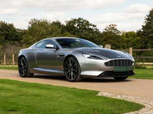 Imagen 46/50 de Aston Martin DB 9 GT (2015)