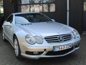 Immagine 4/7 di Mercedes-Benz SL 500 (2001)