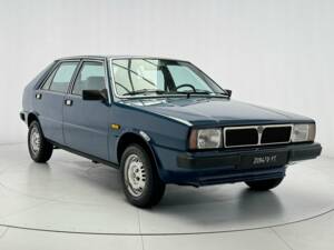 Image 5/7 de Lancia Delta 1500 (1980)