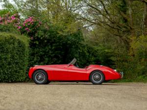 Image 13/50 of Jaguar XK 120 OTS (1950)