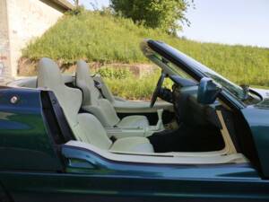 Image 21/27 of BMW Z1 Roadster (1991)