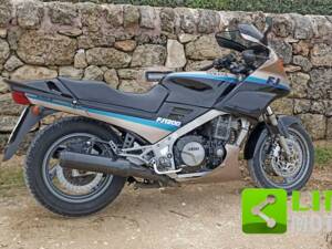 Bild 7/10 von Yamaha DUMMY (1991)