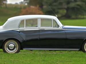 Image 8/50 of Rolls-Royce Silver Cloud I (1958)