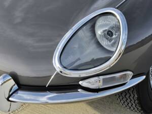 Image 15/50 de Jaguar E-Type 3.8 Flat Floor (1961)