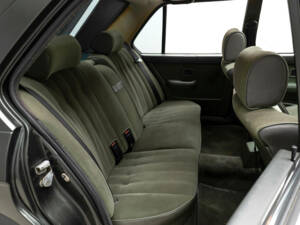 Immagine 19/43 di BMW 528i (1986)