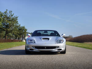 Bild 3/88 von Ferrari 550 Maranello (1999)