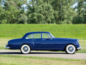 Immagine 5/42 di Bentley S 2 Continental (1961)