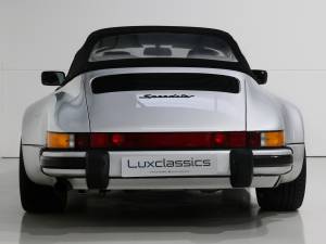Imagen 7/29 de Porsche 911 Speedster 3.2 (1989)