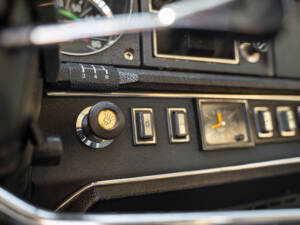 Image 44/53 of Citroën DS 23 Pallas (1972)