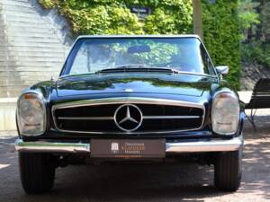 Immagine 10/26 di Mercedes-Benz 280 SL (1970)