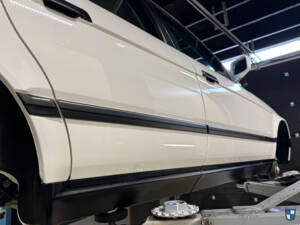 Bild 42/70 von BMW 735i (1991)