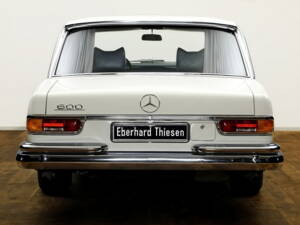 Bild 7/24 von Mercedes-Benz 600 (1971)