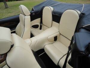 Bild 16/30 von Aston Martin DB 7 Vantage Volante (2003)