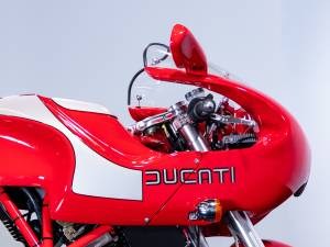 Imagen 19/50 de Ducati DUMMY (2002)