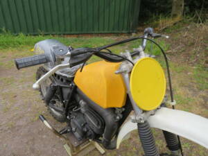 Bild 17/36 von Suzuki DUMMY (1976)