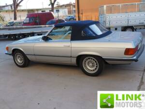 Image 8/10 de Mercedes-Benz 280 SL (1980)