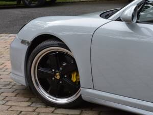 Image 29/50 of Porsche 911 Sport Classic (2010)