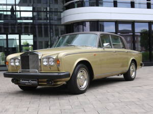 Image 1/37 of Rolls-Royce Silver Shadow II (1978)