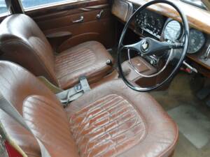 Image 30/32 of Jaguar Mk X 4.2 (1965)