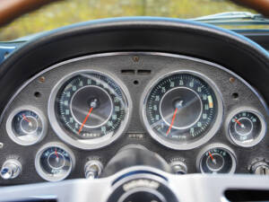 Image 36/50 of Chevrolet Corvette Sting Ray Convertible (1964)