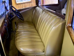Image 14/50 of Rolls-Royce 20&#x2F;25 HP Sport Saloon (1935)