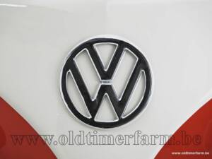 Imagen 15/15 de Volkswagen T2b Kombi (1974)