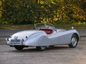 Image 5/20 of Jaguar XK 120 OTS (1950)