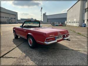 Imagen 17/54 de Mercedes-Benz 280 SL (1968)